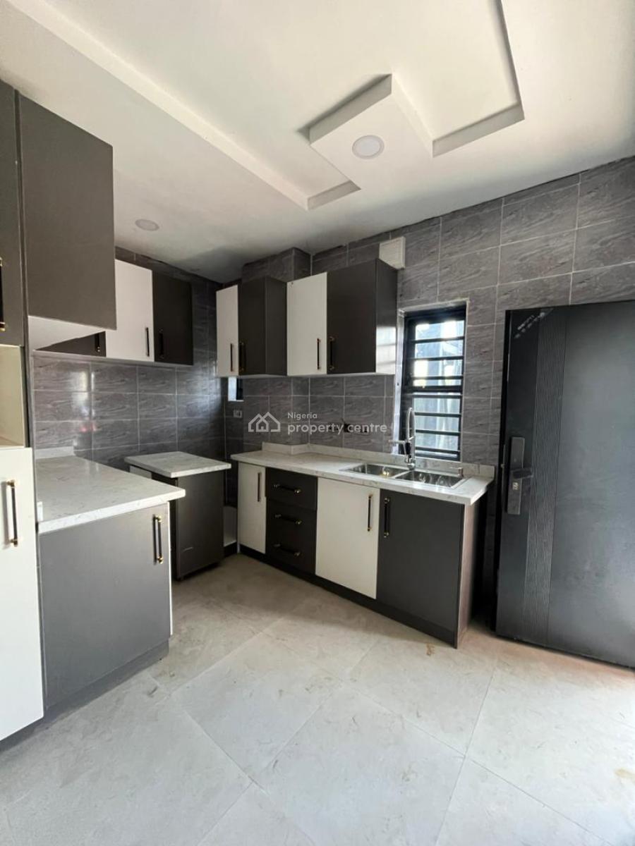 4 Bedroom Terrace Duplex, Mende, Maryland, Lagos, Terraced Duplex for Sale