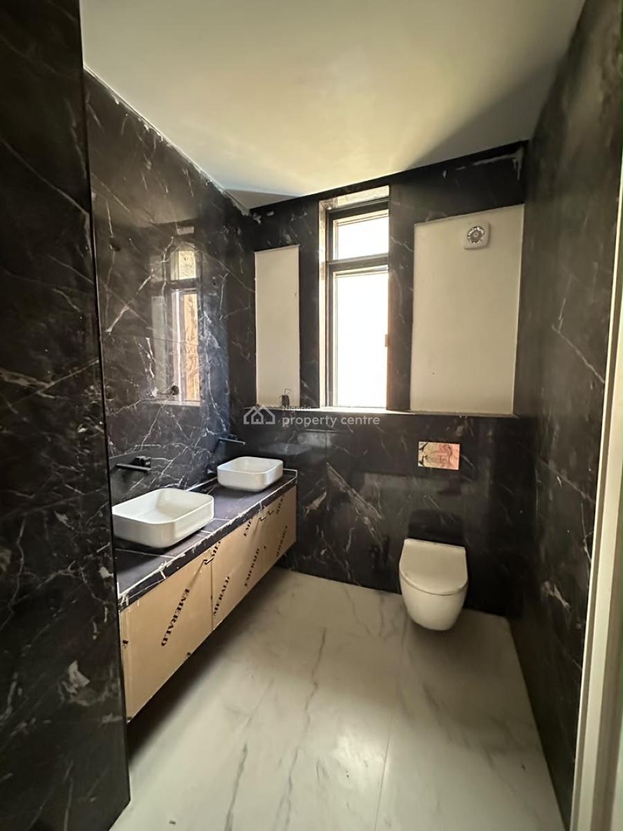 4 Bedroom Terrace Duplex at Lekki Phase 1, Lekki Phase 1, Lekki, Lagos, Terraced Duplex for Sale