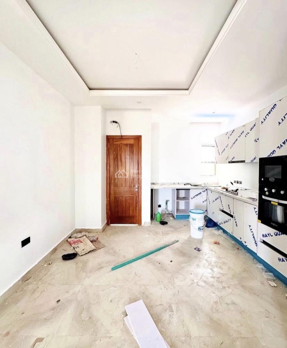 Luxury 2 Bedroom Maisonette with Swimming Pool, Freedomway Lekki, Lekki, Lagos, Flat / Apartment for Rent