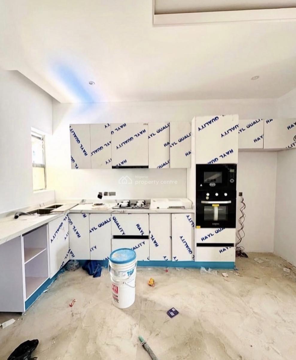 Luxury 2 Bedroom Maisonette with Swimming Pool, Freedomway Lekki, Lekki, Lagos, Flat / Apartment for Rent