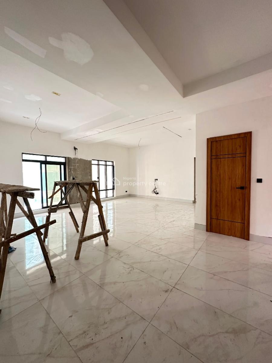 3 Bedroom Apartment at Lekki Phase 1, Lekki Phase 1, Lekki, Lagos, Flat / Apartment for Sale