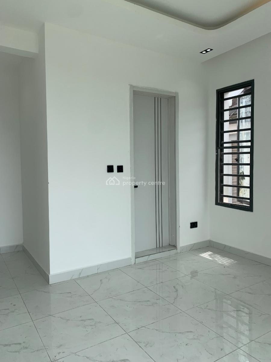 Brand New Luxurious 2 Bedroom Apartment in an Estate, Ikate, Lekki, Lagos, Flat / Apartment for Rent
