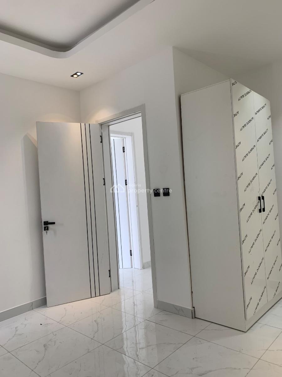 Brand New Luxurious 2 Bedroom Apartment in an Estate, Ikate, Lekki, Lagos, Flat / Apartment for Rent