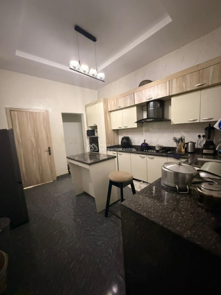 Spacious Semi Masters Room in a Shared Apartment with Open Parlor., Orchid, Lekki, Lagos, Self Contain (single Rooms) for Rent