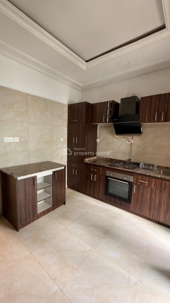 Exquisite 4bedroom Terrace with Bq, Study Room and Swimming Pool, Guzape, Guzape District, Abuja, Terraced Duplex for Rent