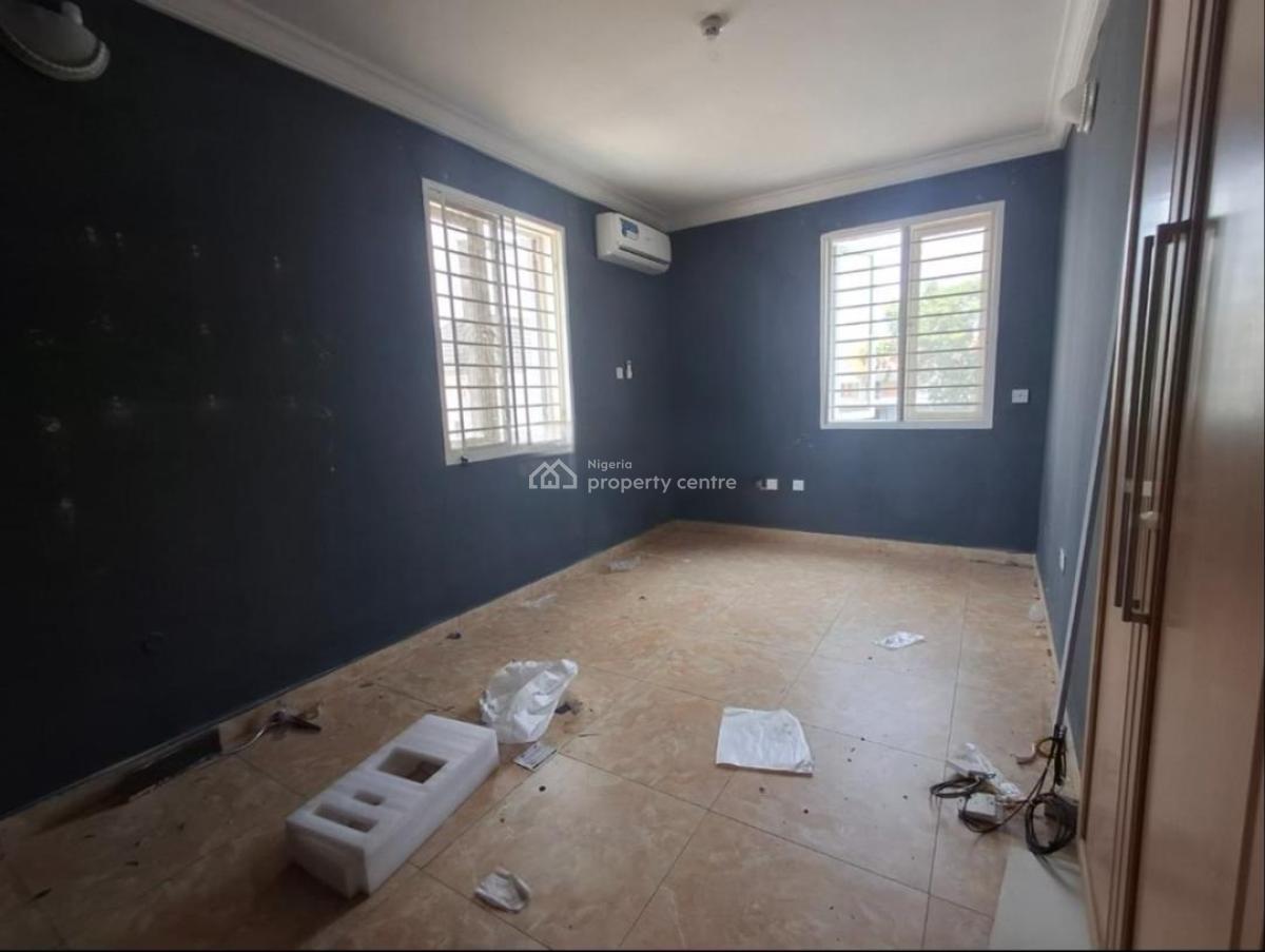 3 Bedroom Luxury Flat with 1 Room Bq, Lekki Phase 1, Lekki, Lagos, Flat / Apartment for Rent