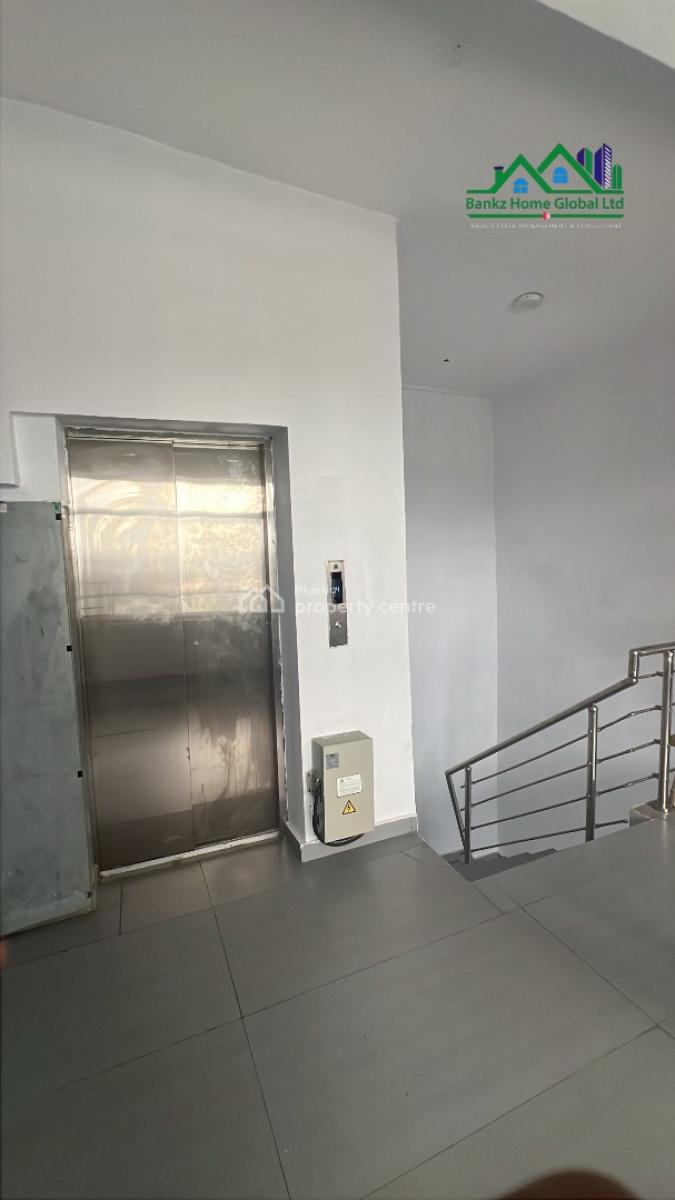 Luxury 3 Bedroom Apartment with a Bq, Victoria Island (vi), Lagos, Flat / Apartment for Sale
