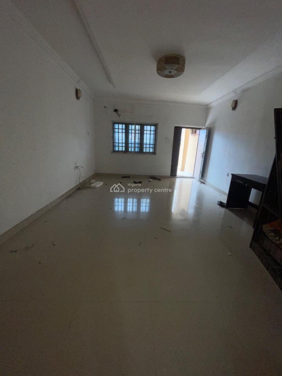 a Spacious 3 Bedroom Apartment, Along Mobil Road Ilaje Ajah, Lekki, Lagos, Flat / Apartment for Rent