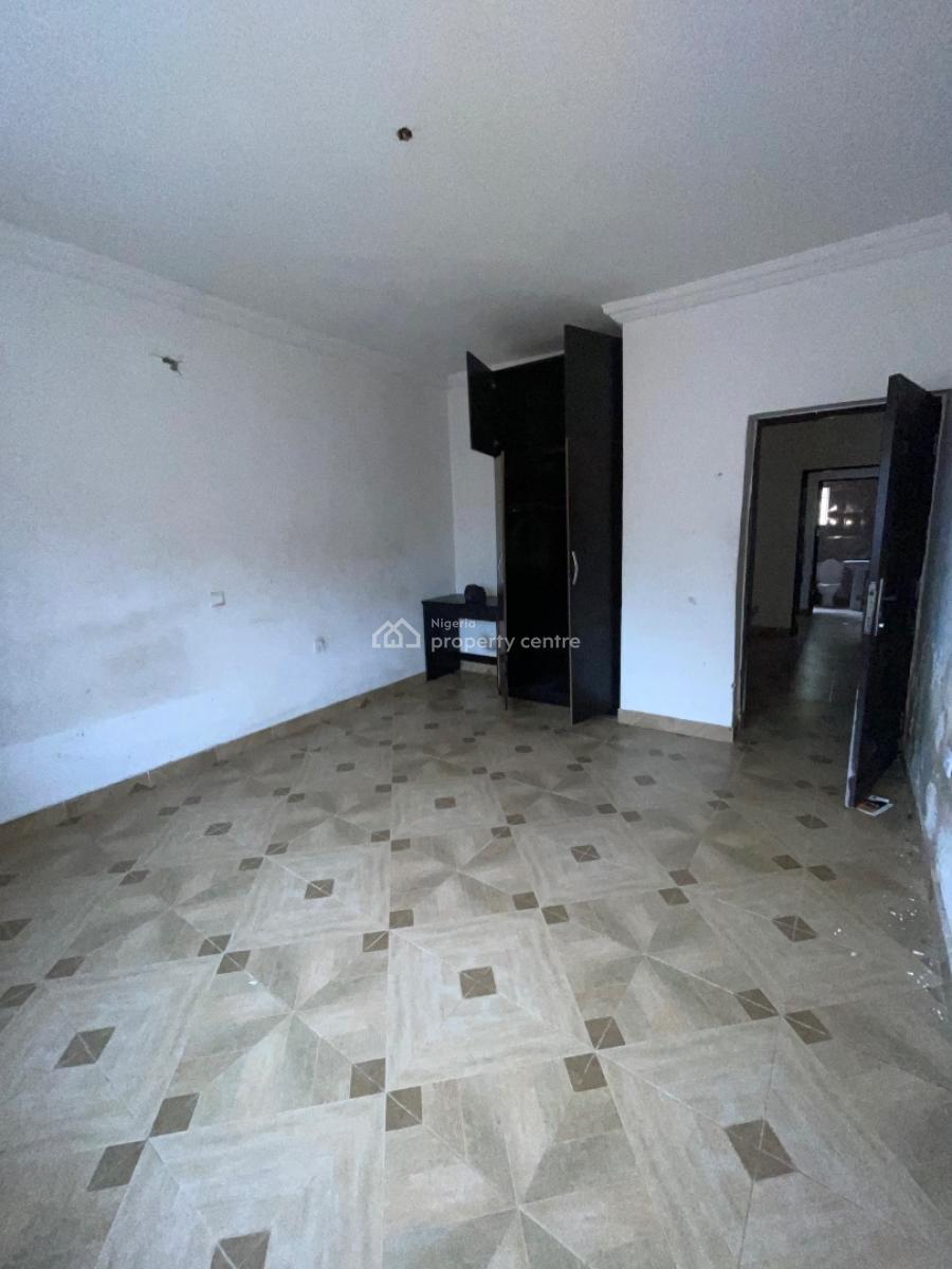 a Spacious 3 Bedroom Apartment, Along Mobil Road Ilaje Ajah, Lekki, Lagos, Flat / Apartment for Rent