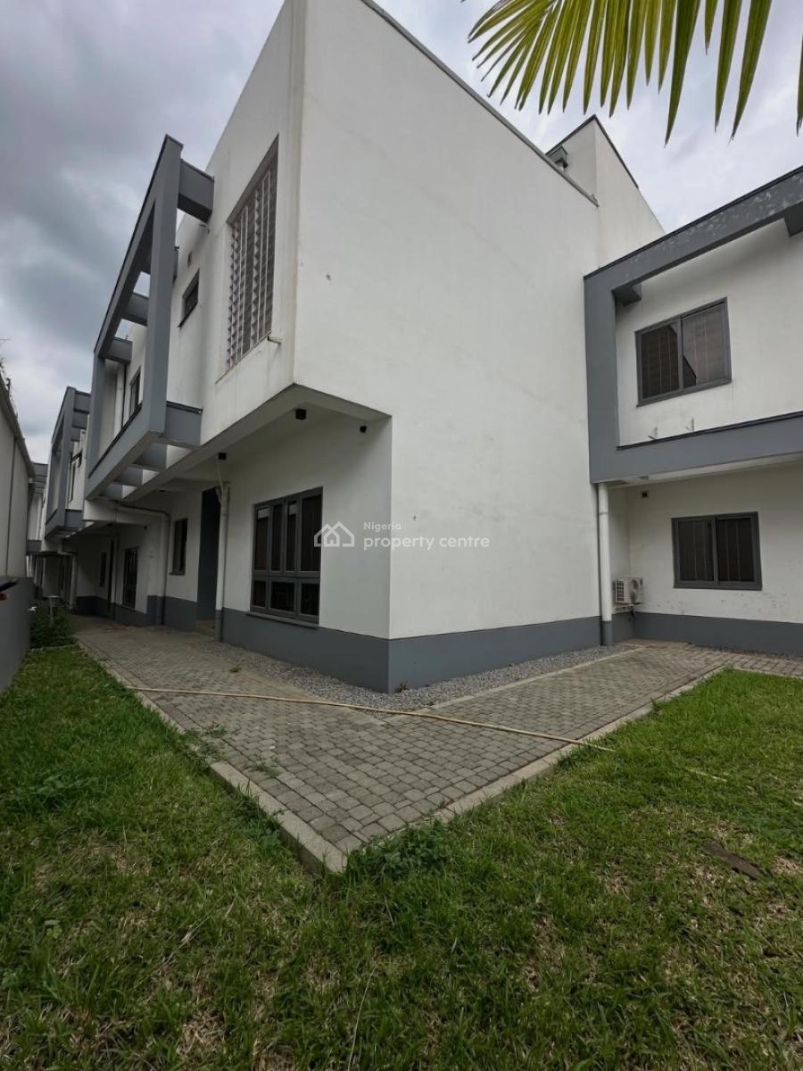 4 Bedroom Terrace Duplex + Boys Quarter + Greenarea, Wuse 2, Abuja, Terraced Duplex for Sale