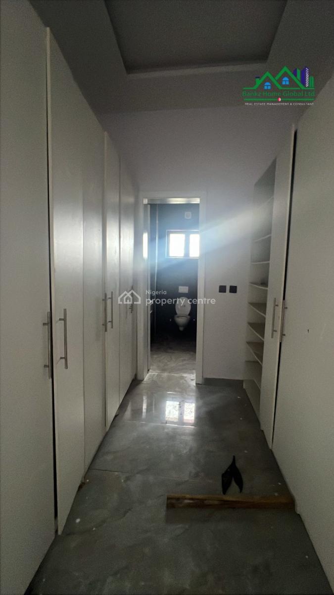 Spacious 3bedroom Apartment with a Bq, Victoria Island (vi), Lagos, Flat / Apartment for Sale