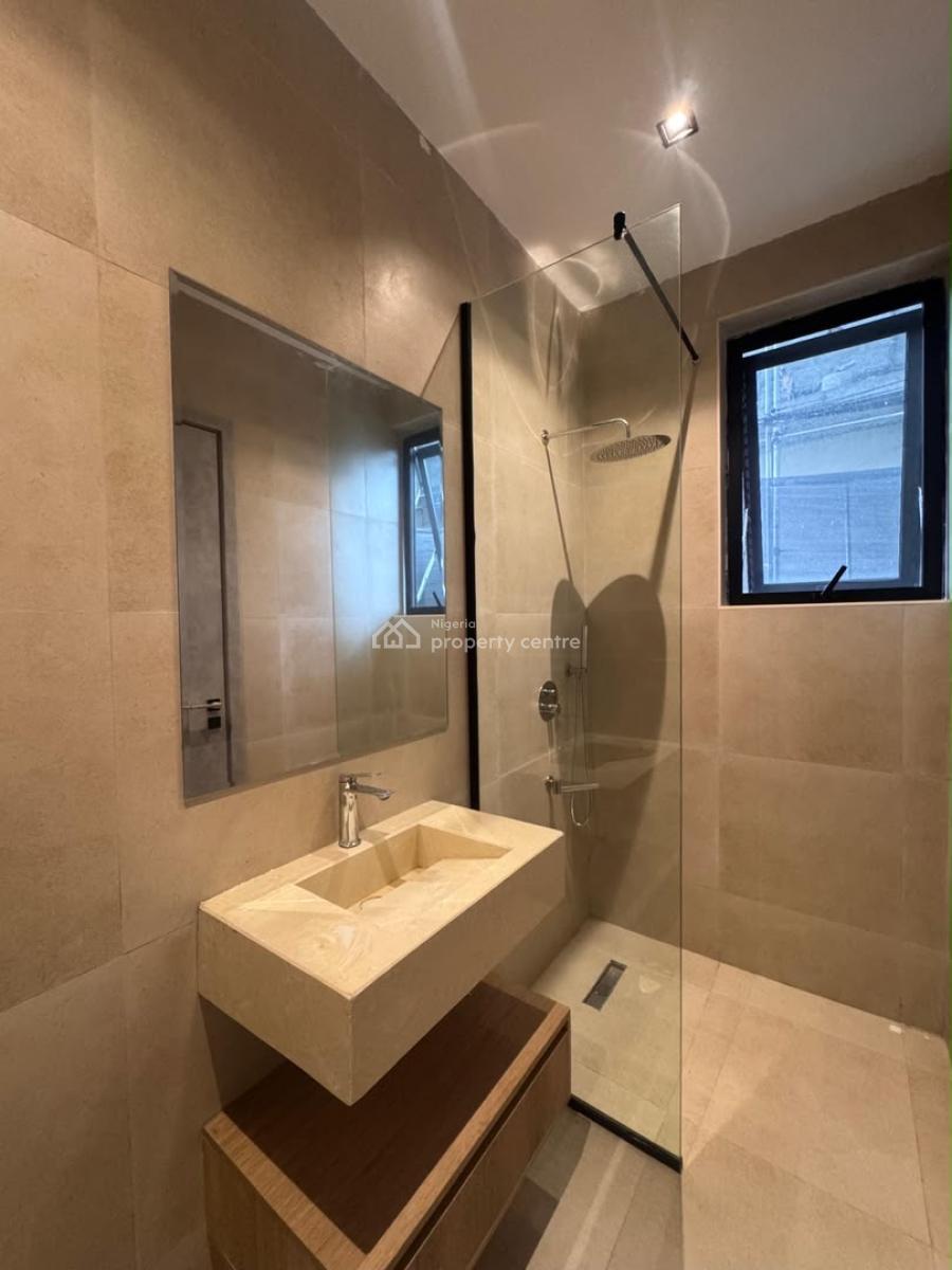 Fully Furnished 3 Bedroom Apartment with Pool Gym Elevator, Lekki Phase 1, Lekki, Lagos, Flat / Apartment for Rent