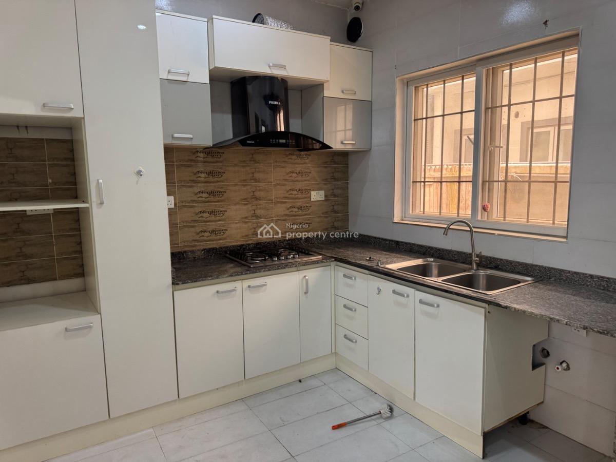 Fairly New 3 Bedroom Terrace Duplex, Victoria Crest 4, Orchid Road, Lekki, Lagos, Terraced Duplex for Rent