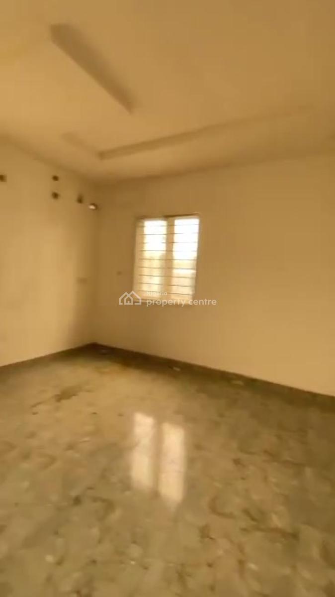 Tastefully Finished Spacious Standard Built 2 Bedroom Apartment, Jahi, Abuja, Flat / Apartment for Rent