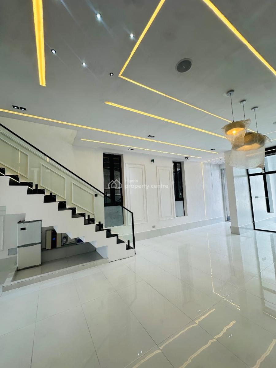 5 Bedroom & Bq, Ajah, Lagos, Detached Duplex for Sale