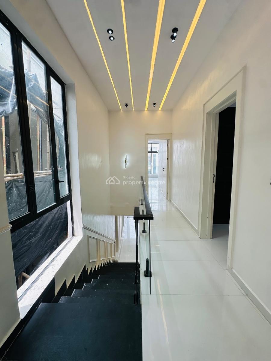 5 Bedroom & Bq, Ajah, Lagos, Detached Duplex for Sale