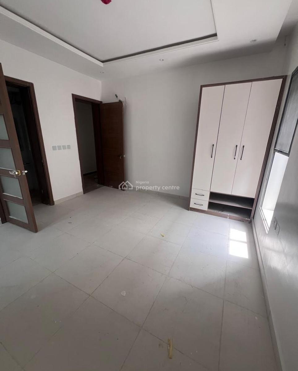 2 Bedroom Apartment, Ikate, Lekki, Lagos, Block of Flats for Sale