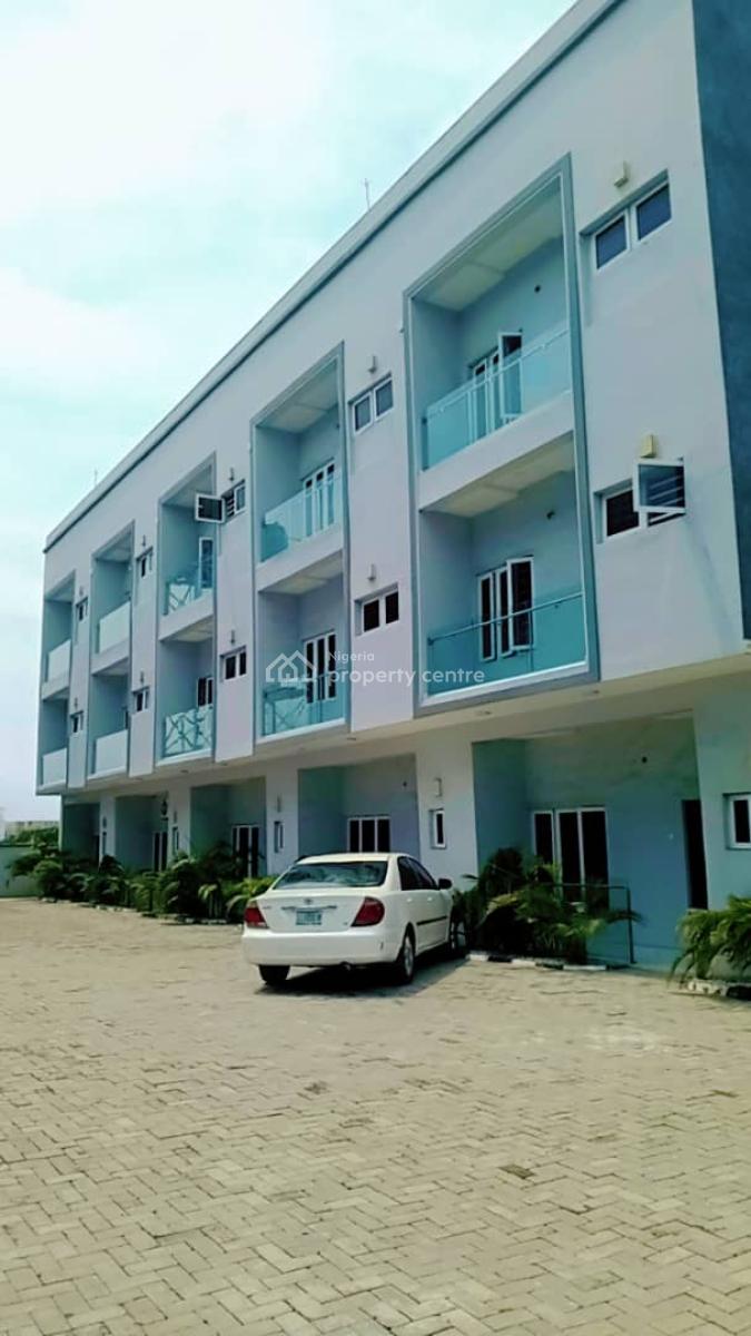 Nice Serviced 4 Bedrooms Duplex with Bq, Mobile Road, Ajah, Lagos, Terraced Duplex for Rent