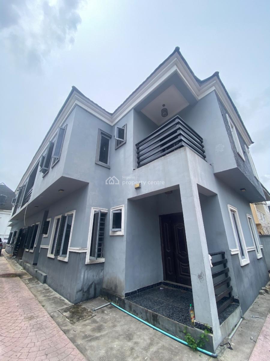 Sharp 2 Bedroom Apartment in a Secured Estate, in a Secured and Access Controlled Estate Behind Blenco Sangotedo Ajah, Sangotedo, Ajah, Lagos, Flat / Apartment for Rent