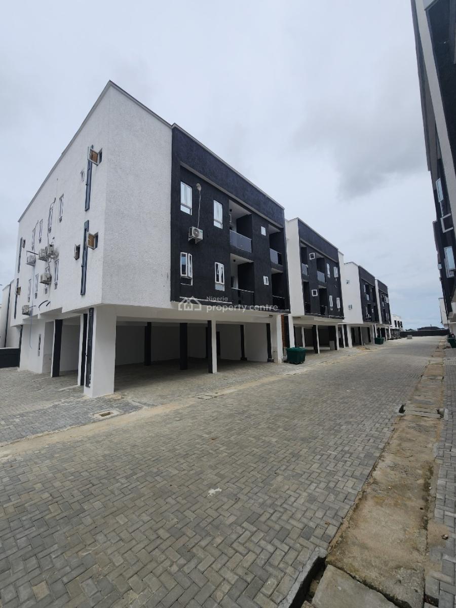Nicely Built 2 Bedroom Apartment, Sangotedo, Ajah, Lagos, Flat / Apartment for Sale