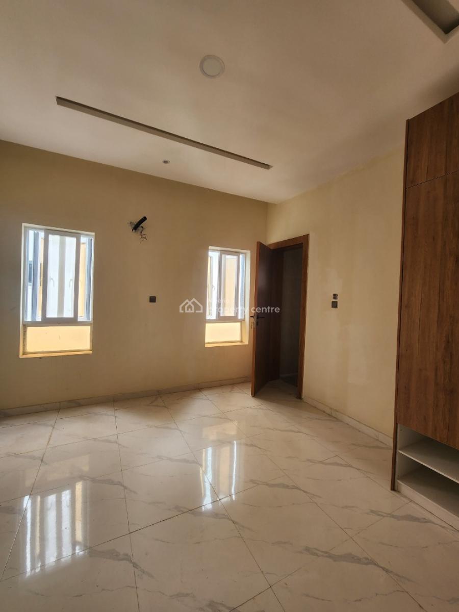 Nicely Built 2 Bedroom Apartment, Sangotedo, Ajah, Lagos, Flat / Apartment for Sale