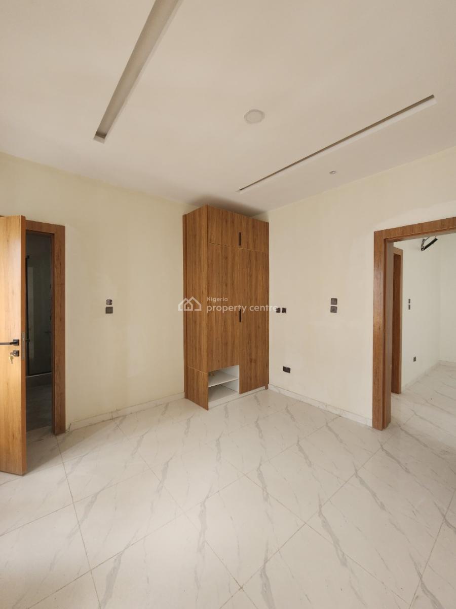 Nicely Built 2 Bedroom Apartment, Sangotedo, Ajah, Lagos, Flat / Apartment for Sale