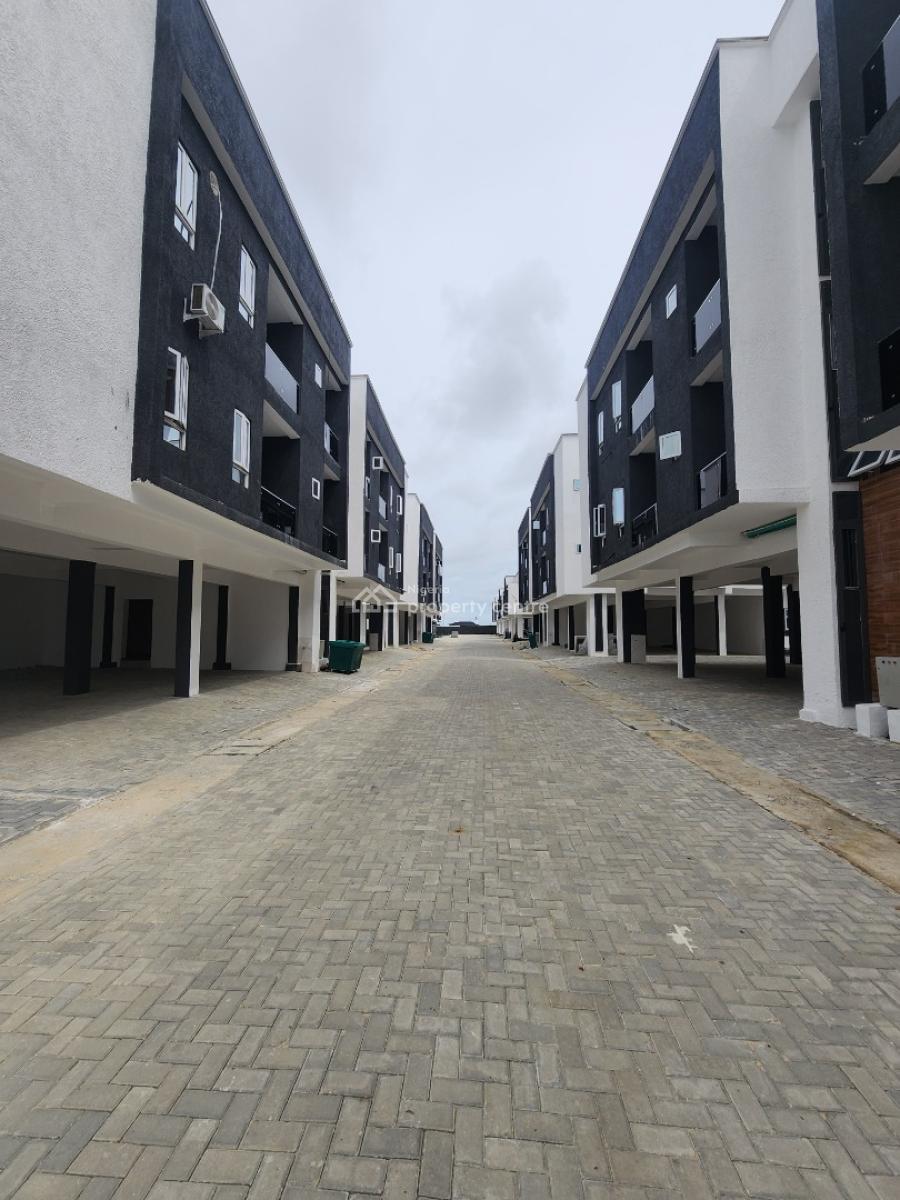 Nicely Built 2 Bedroom Apartment, Sangotedo, Ajah, Lagos, Flat / Apartment for Sale
