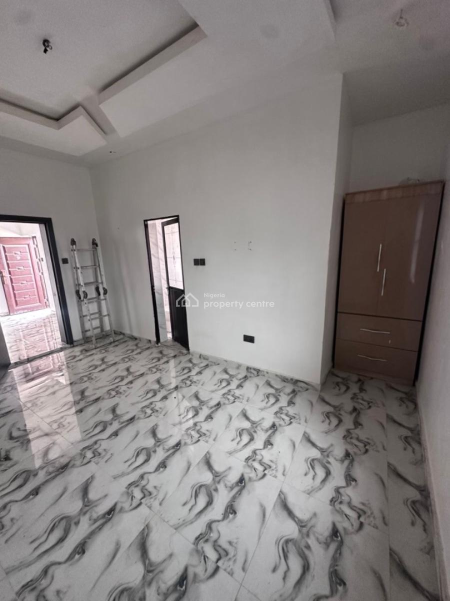 Spacious 1 Bedroom Flat, Ologolo, Lekki, Lagos, Flat / Apartment for Rent