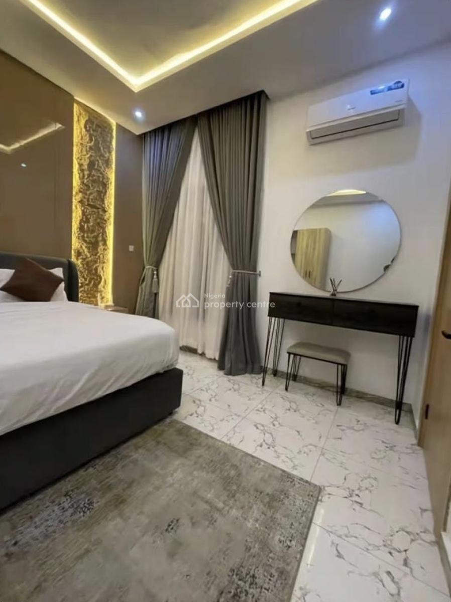Wholesome 3 Bedroom Apartment, Admiralty Way, Lekki Phase 1, Lekki, Lagos, Flat / Apartment for Sale