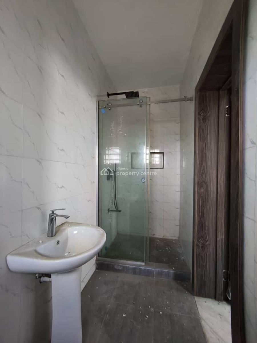 Newly Built Luxury 3-bedroom Apartment, Lekki Phase 1, Lekki, Lagos, Flat / Apartment for Rent