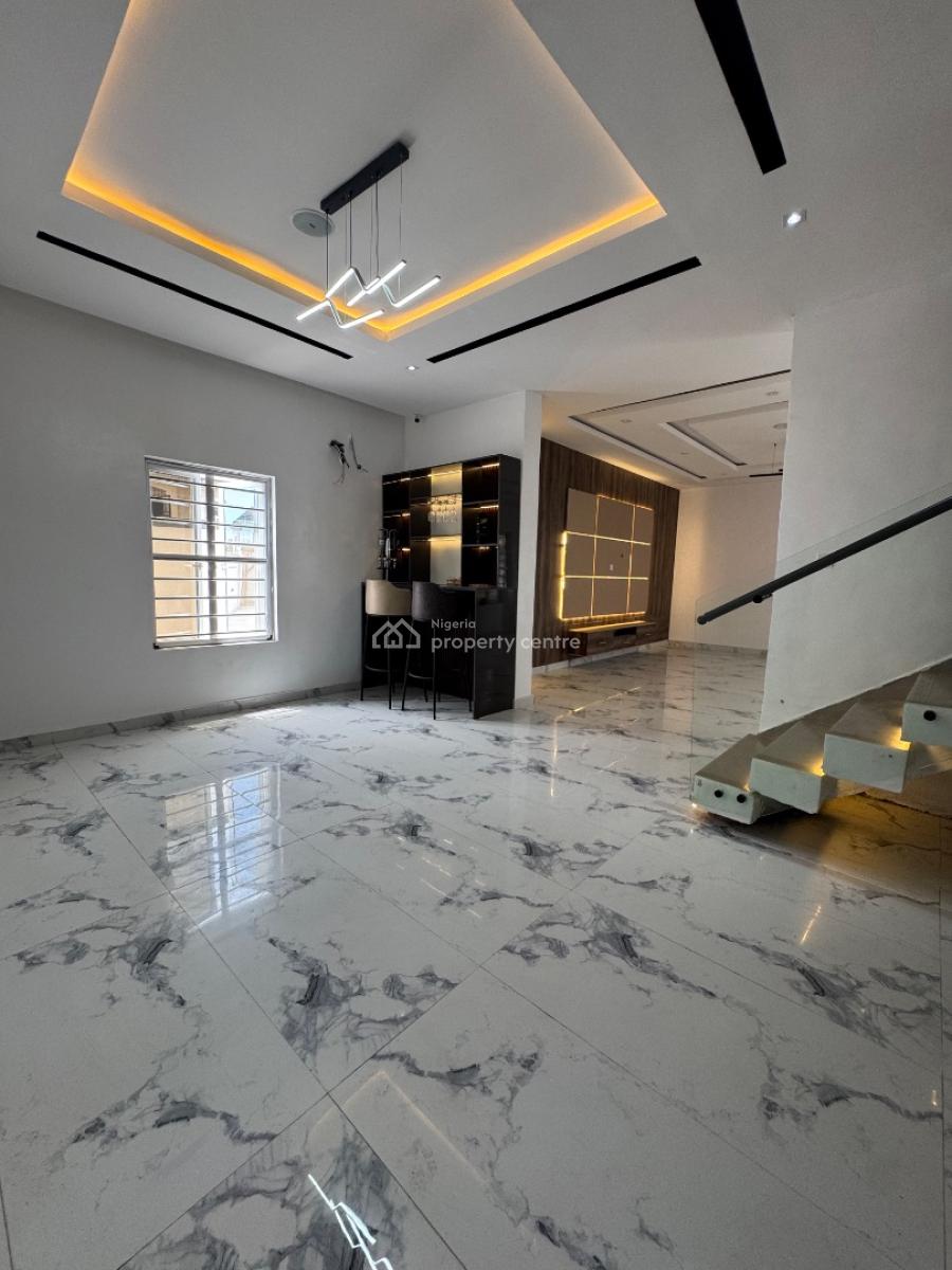 Inside a 500m Home, Chevron, Lekki, Lagos, Detached Duplex for Sale