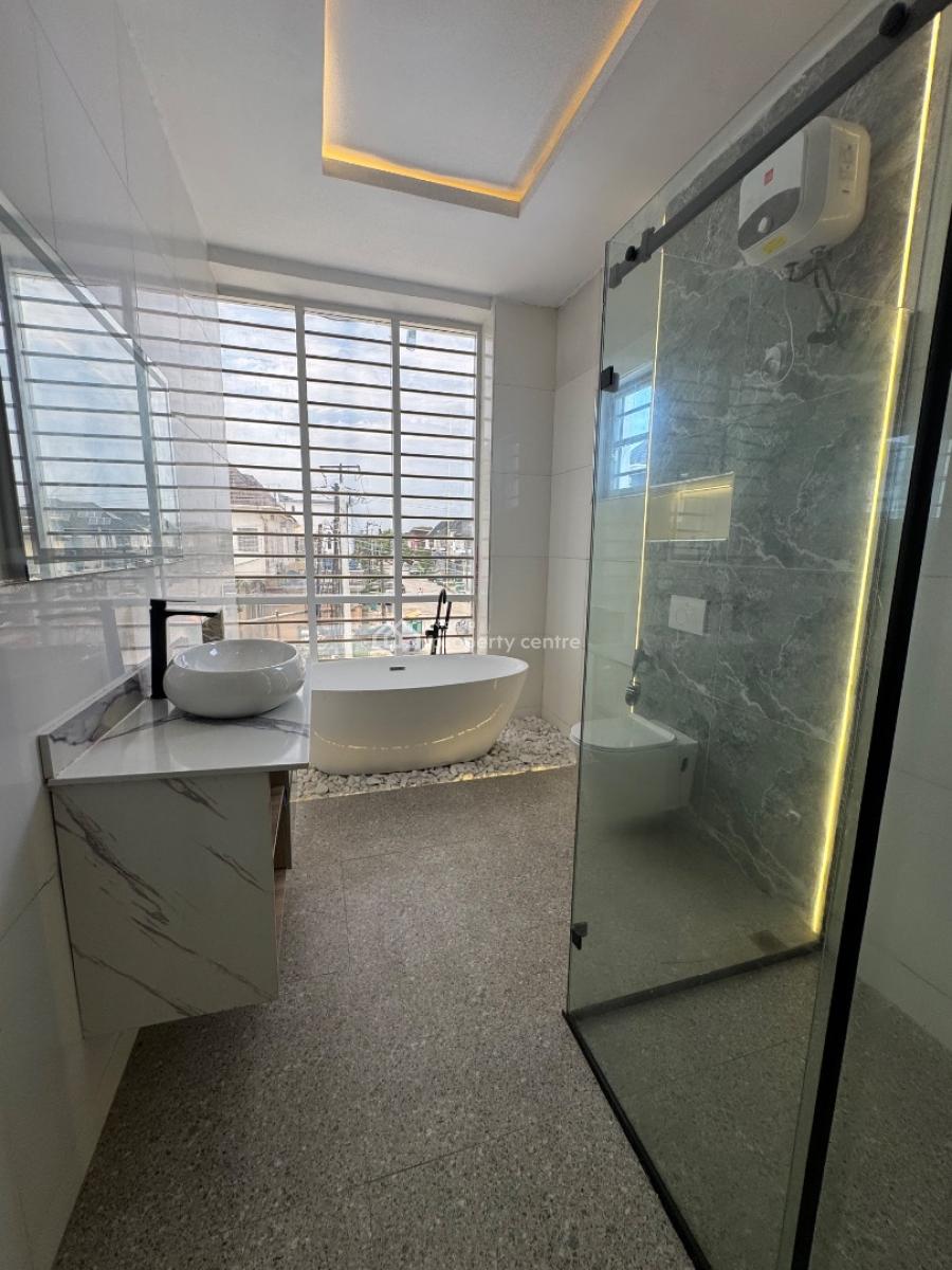 Inside a 500m Home, Chevron, Lekki, Lagos, Detached Duplex for Sale