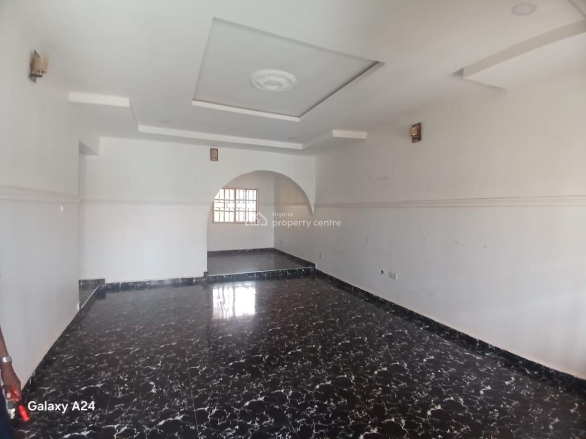 2 Bedroom Semi-detached House with Bq, Tradmore Estate, Lugbe District, Abuja, Semi-detached Duplex for Sale