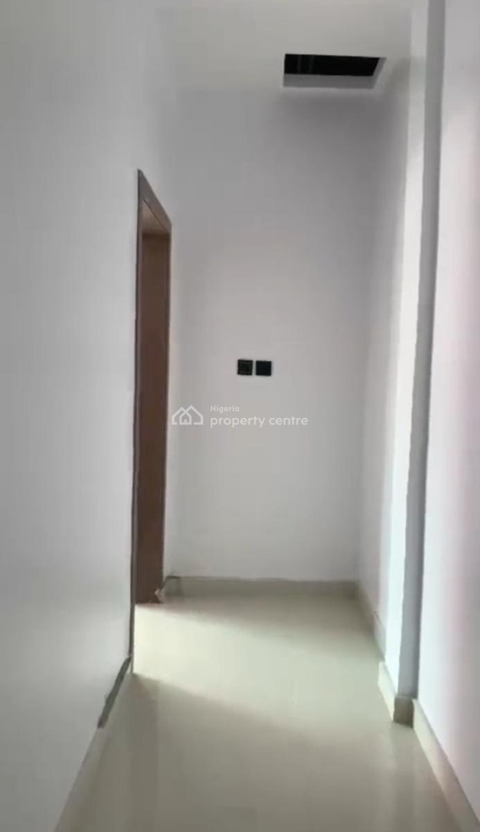 Nicely Finished 2 Bedroom Flat Serviced Apartment, Cyberville Estate Besides Victoria Bay 3 Off Nike Art Gallery Road, Ikate, Lekki, Lagos, Flat / Apartment for Sale