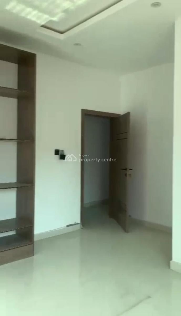Nicely Finished 2 Bedroom Flat Serviced Apartment, Cyberville Estate Besides Victoria Bay 3 Off Nike Art Gallery Road, Ikate, Lekki, Lagos, Flat / Apartment for Sale