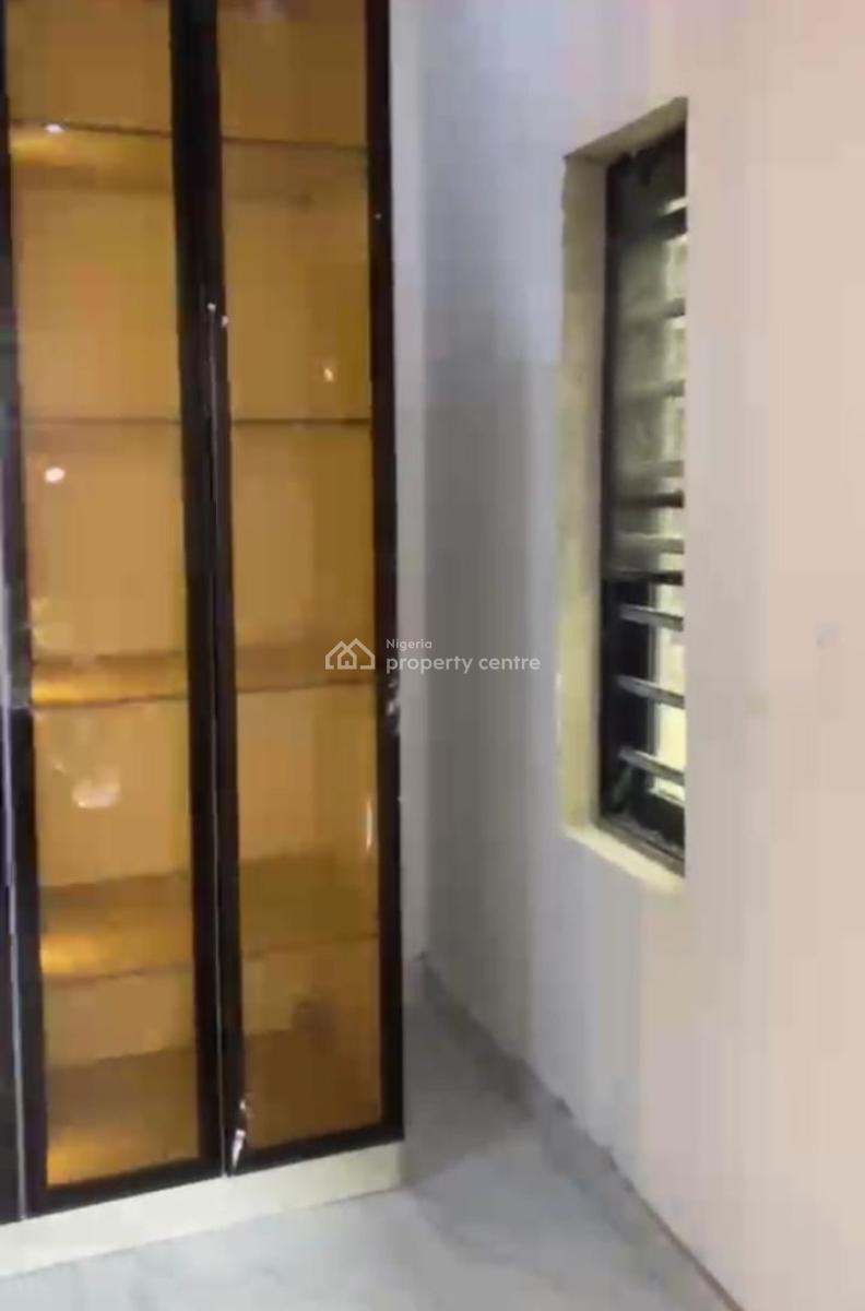 Luxury 3 Bedroom Flats with Executive Rooms, Freedom Way, Lekki Phase 1, Lekki, Lagos, Flat / Apartment for Sale