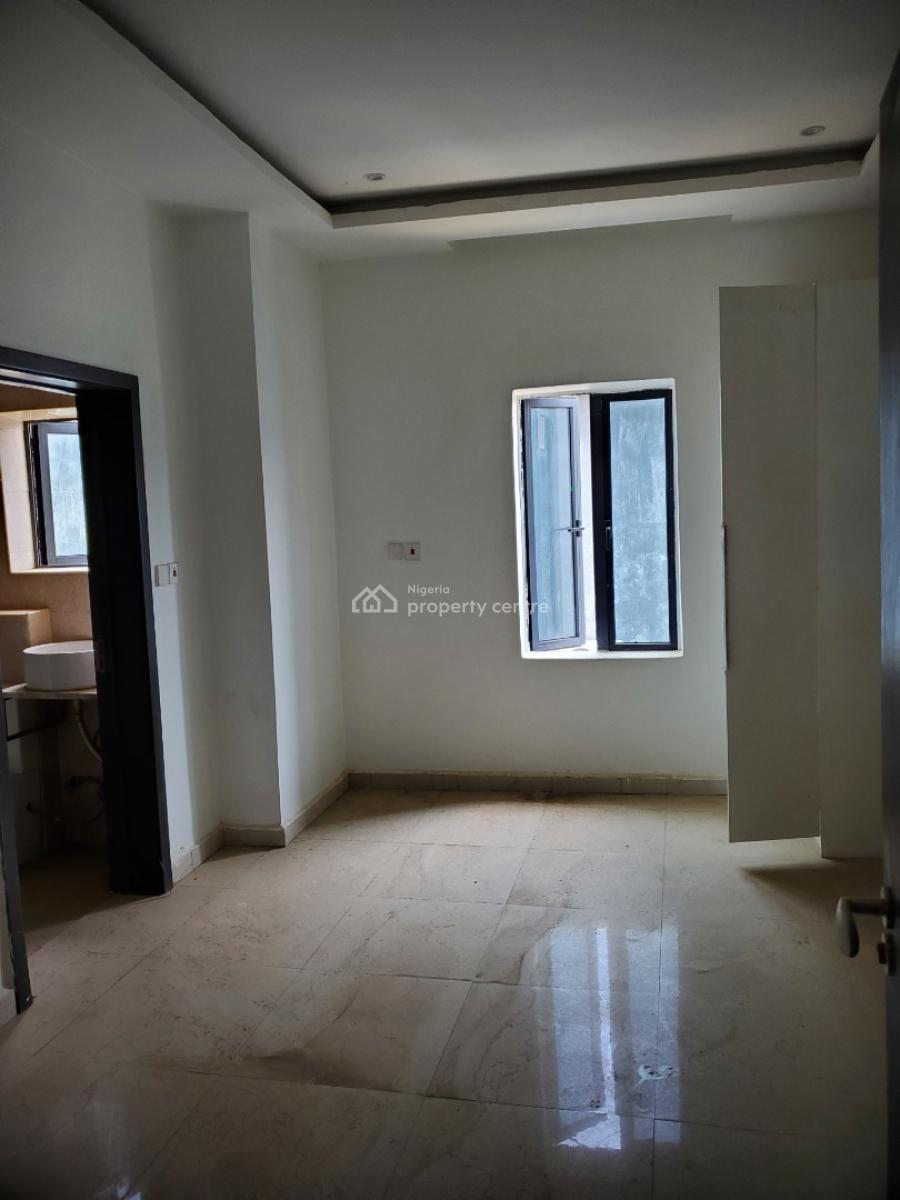 Luxury 3-bedroom Terrace Duplex with 2-room Bq & Rooftop, Mabushi, Abuja, Terraced Duplex for Sale