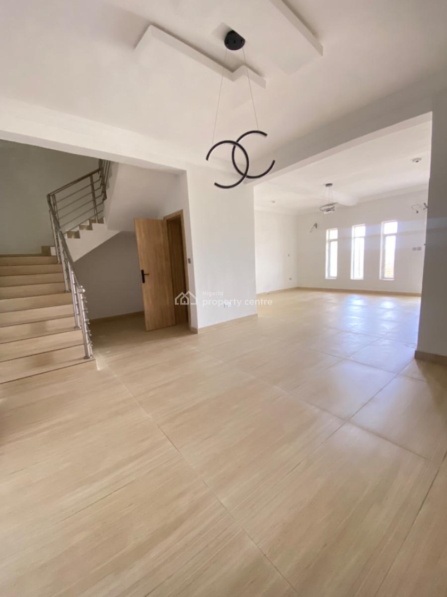 Brand New 2 Bedroom Service Maisonette Apartment with Bq Available, Lekki Phase 1, Lekki, Lagos, Flat / Apartment for Sale