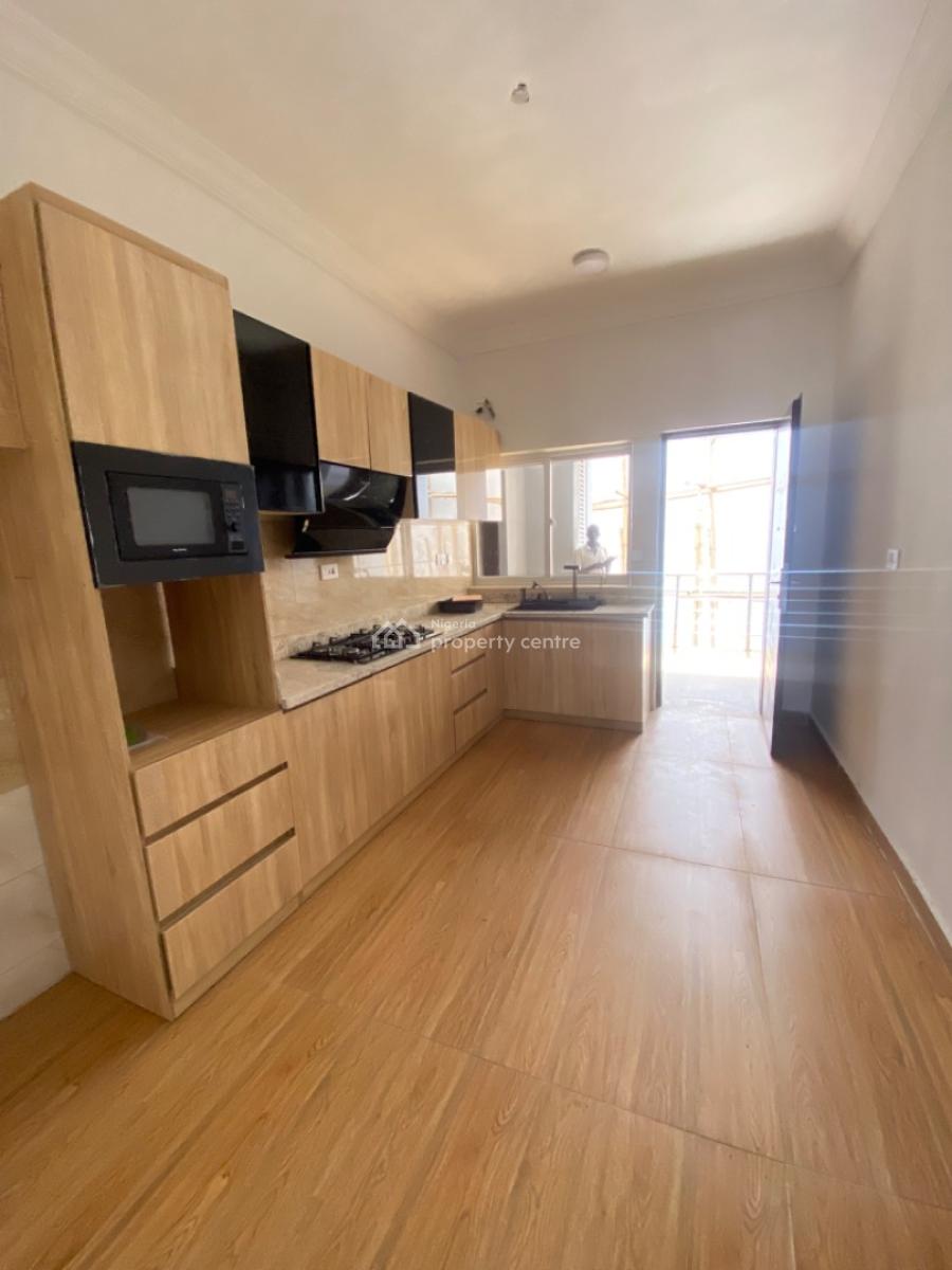 Brand New 2 Bedroom Service Maisonette Apartment with Bq Available, Lekki Phase 1, Lekki, Lagos, Flat / Apartment for Sale