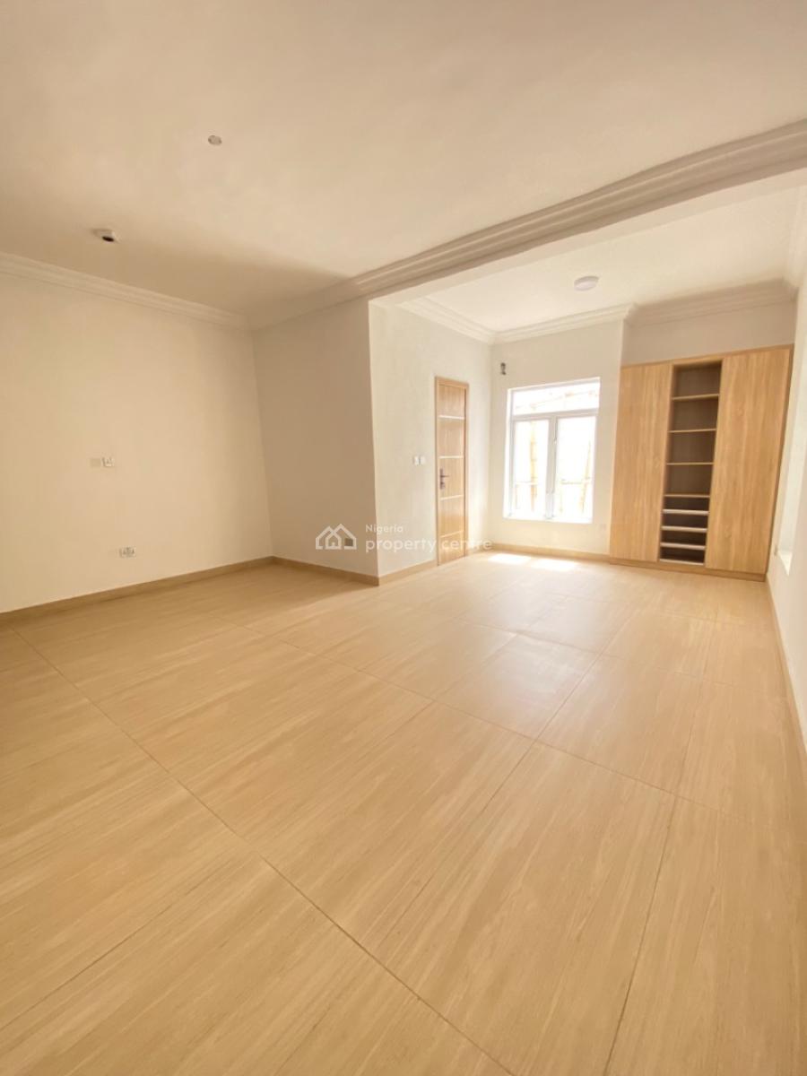 Brand New 2 Bedroom Service Maisonette Apartment with Bq Available, Lekki Phase 1, Lekki, Lagos, Flat / Apartment for Sale