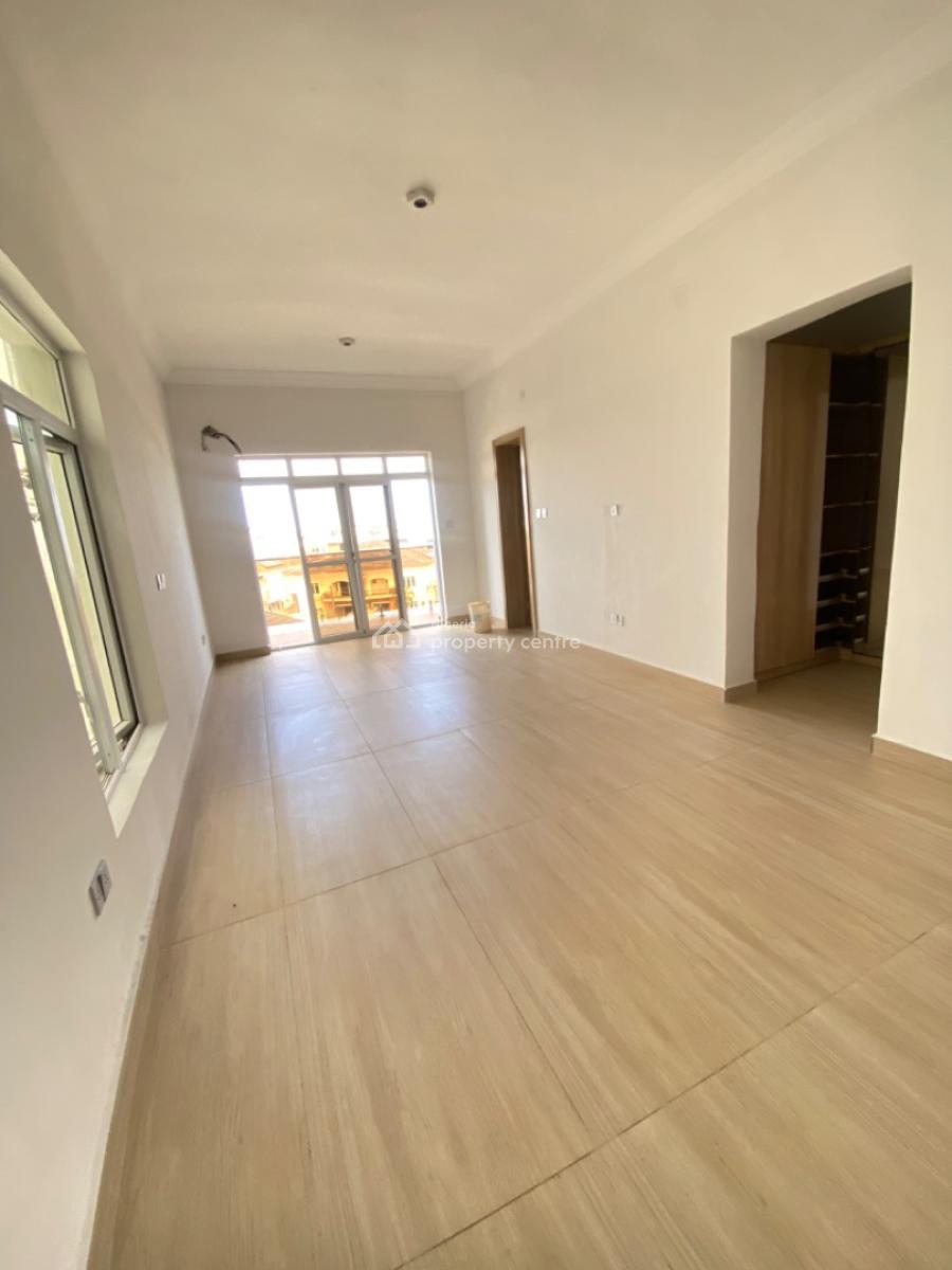 Brand New 2 Bedroom Service Maisonette Apartment with Bq Available, Lekki Phase 1, Lekki, Lagos, Flat / Apartment for Sale