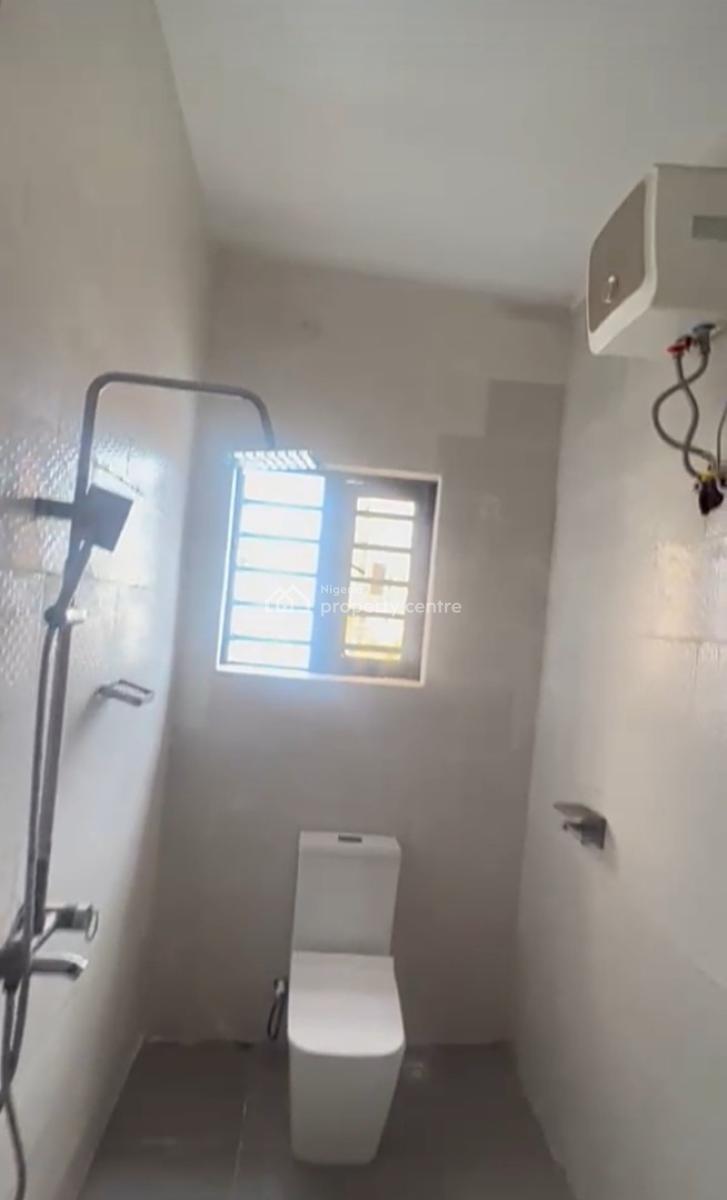 Upstairs Room and Parlor Apartment, Lekki Conservation Road, Lekki, Lagos, Mini Flat (room and Parlour) for Rent