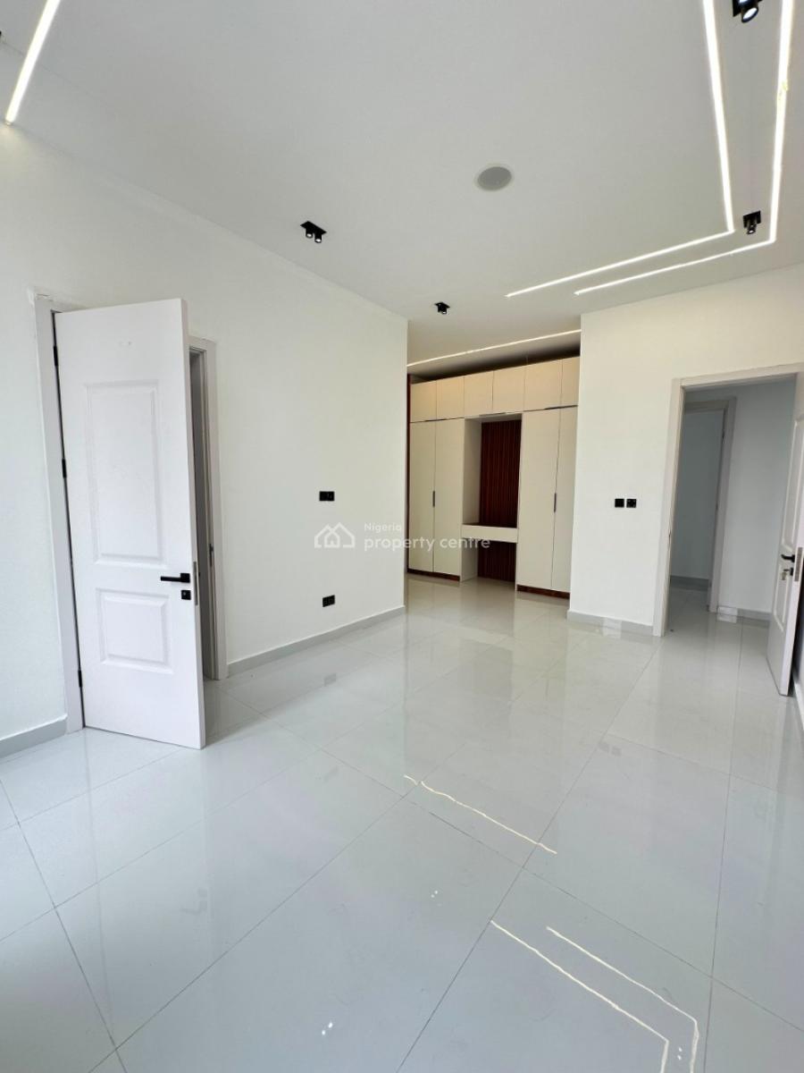 Exquisite Spacious Luxury 5 Bedroom Terrace Duplex with Self Compound, Lekki Phase 1, Lekki, Lagos, Terraced Duplex for Sale