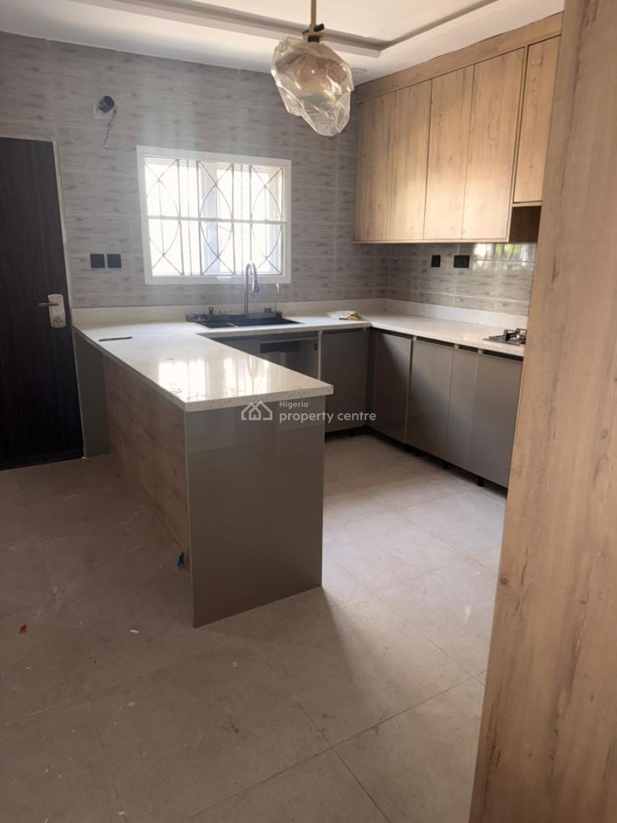 5-bedroom Detached Duplex with Bq and 2-living Rooms, Brains and Hammers Estate, Apo, Abuja, Detached Duplex for Sale
