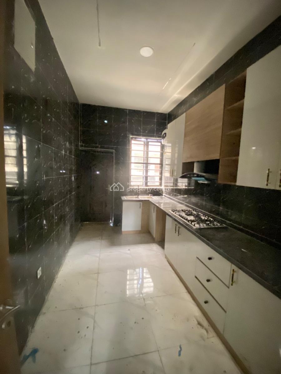 4 Bedroom, Ikota, Lekki, Lagos, Terraced Duplex for Rent