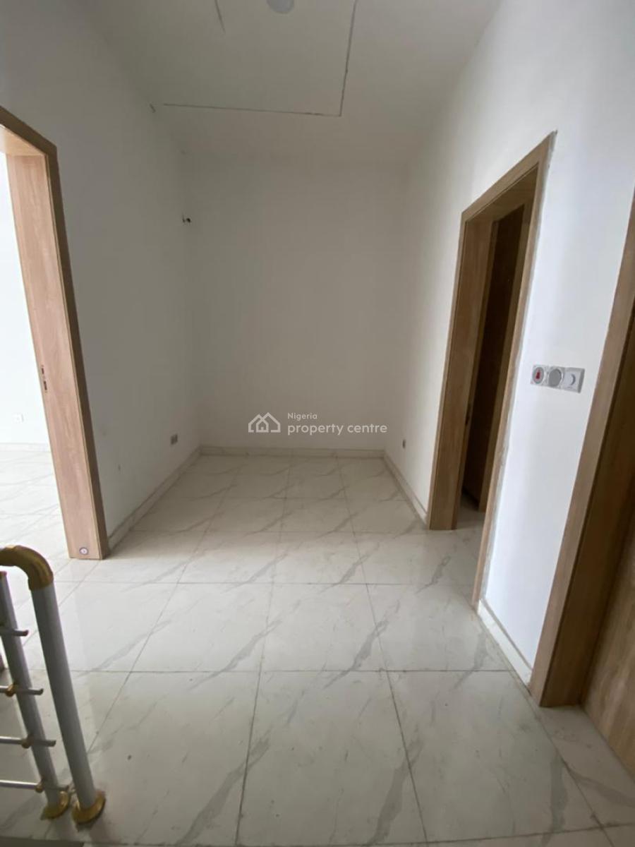 4 Bedroom, Ikota, Lekki, Lagos, Terraced Duplex for Rent