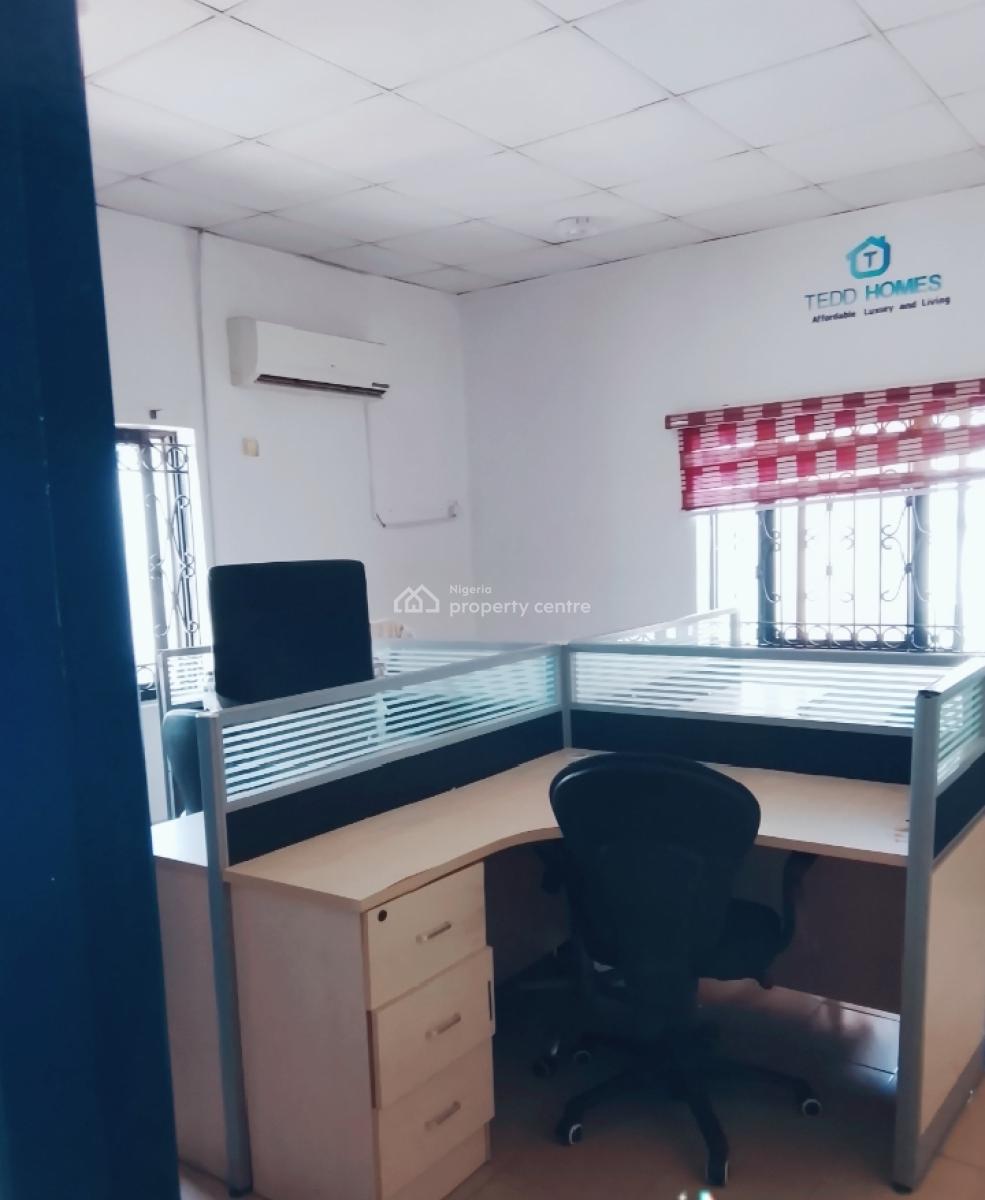 1 Room Corporate Office Space Ensuite., Ikota, Lekki, Lagos, Office Space for Rent