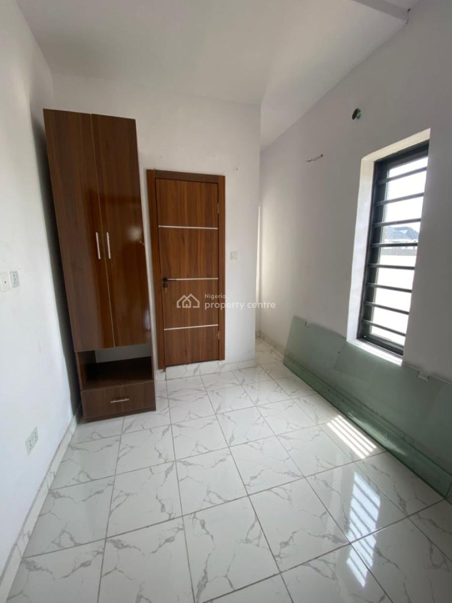 3 Bedroom, Ikota, Lekki, Lagos, Terraced Duplex for Sale