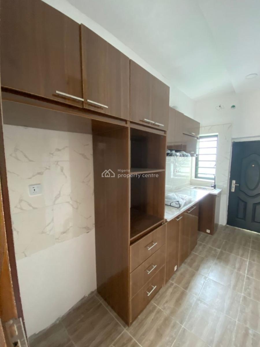 3 Bedroom, Ikota, Lekki, Lagos, Terraced Duplex for Sale
