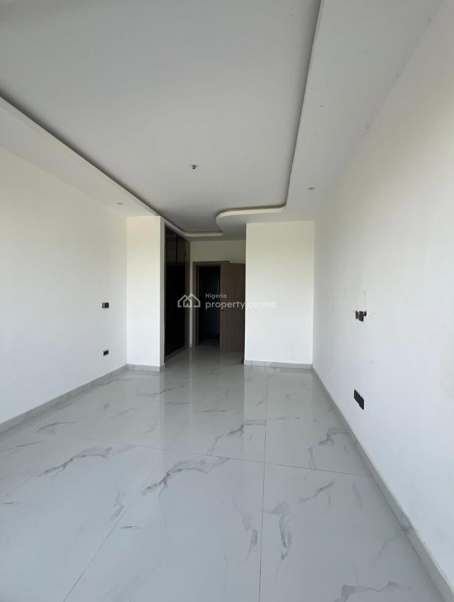 New and Serviced with 24/7 Power Supply Well-finished 2 Bedroom En-sui, Lekki Phase 1, Lekki, Lagos, Flat / Apartment for Sale